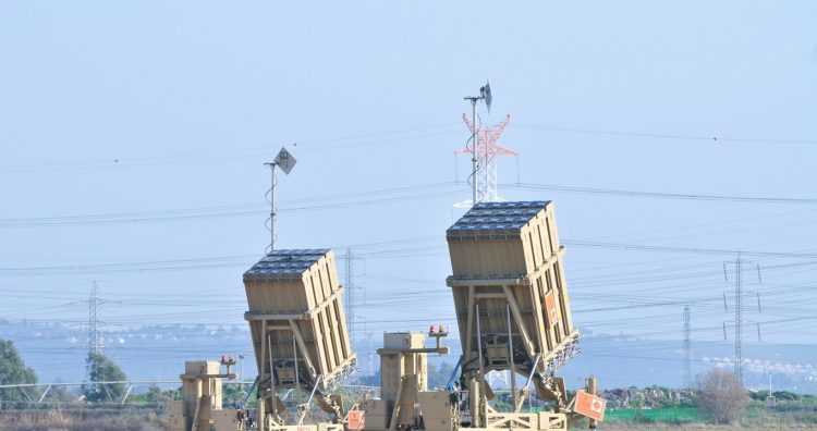 Iron Dome (Hebrew: Kipat Barzel) is a mobile air defense system developed by Rafael Advanced Defense Systems designed to intercept short-range rockets and artillery shells. This system is located North of Haifa to protect the city from missiles from Lebanon February 2013,Image: 162056544, License: Rights-managed, Restrictions: , Model Release: no, Credit line: Shay Levy, PhotoStock-Israel / Alamy / Profimedia