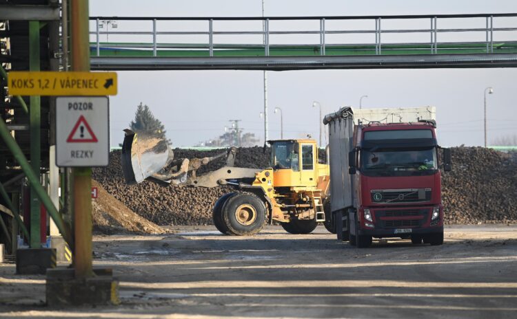 Výrobné priestory cukrovaru Považský cukor v Trenčianskej Teplej. Foto: SITA/Tomáš Somr