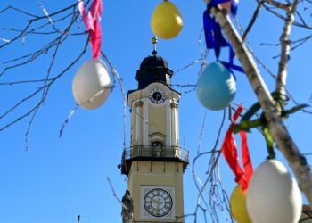 Ježíš v pátek umírá. Po jeho smrti se rozlehlo jen ticho hrobu. Ticho celého dalšího dne, Bílé soboty, kdy se z tohoto důvodu nekoná žádné liturgické shromáždění, jako v jediném dni v roce. Kde je ten, který hlásal život? Je to konec jedné iluze, příliš krásné na to, aby byla pravdivá?ILUSTRAČNÉ FOTO: SITA/Mesto BB