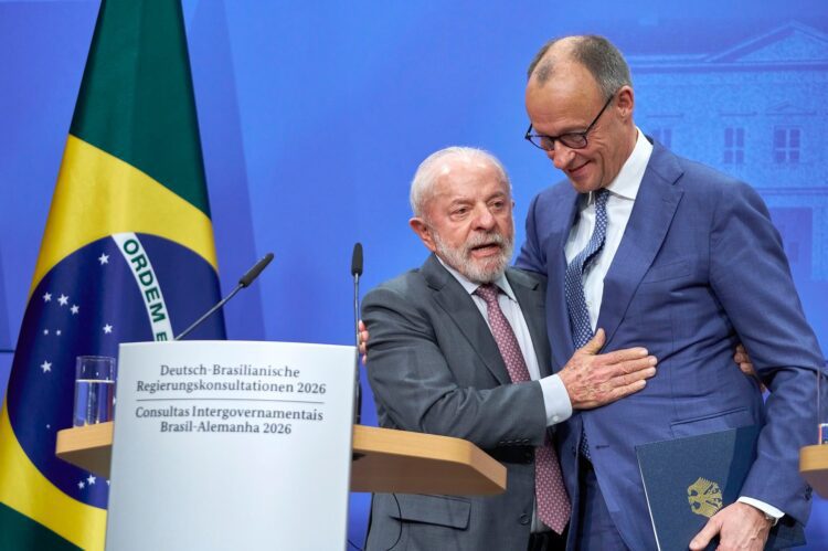 Brazilský prezident Lula da Silva a německý kancléř Friedrich Merz. Zdroj: snapshot/Future Image/U Stamm / Shutterstock Editorial / Profimedia