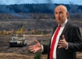 Britský minister obrany John Healey (na snímke) odstúpil pre nedostatočné financovanie armády, zatiaľ čo náčelník nemeckej armády Christian Freuding varuje pred možným ruským útokom na členský štát NATO. Obe varovania ukazujú rovnaký problém: bezpečnostná realita sa mení rýchlejšie než európske rozpočty, zbrojárske kapacity aj politické rozhodovanie. FOTO: SITA/AP Photo/Alastair Grant, Pool