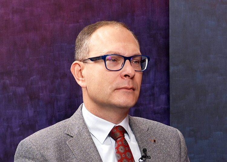 Prof. Jan Kysela ve studiu Téma.21.
